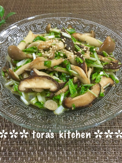 簡単☘️水菜ときのこの味噌バター和え-レシピのメイン写真