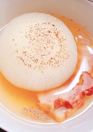 玉ねぎまるごと１個コンソメスープ-レシピのメイン写真