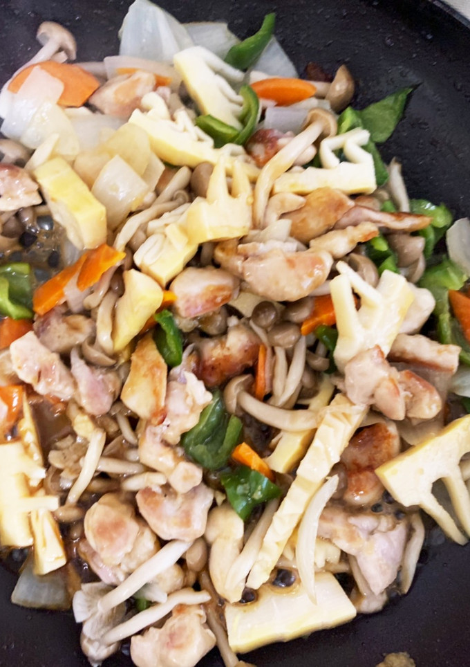 たけのこと鶏もも肉のオイスター炒め-レシピのメイン写真