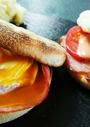 簡単 オランデーズのエッグベネディクト-レシピのメイン写真