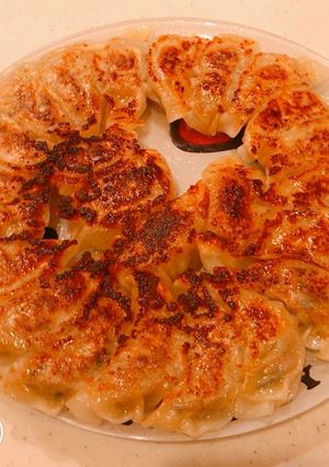 ゼラチンとマヨで、ジューシー焼き餃子！-レシピのメイン写真