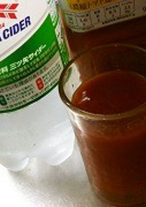 トマトジュースのサイダー割-レシピのメイン写真