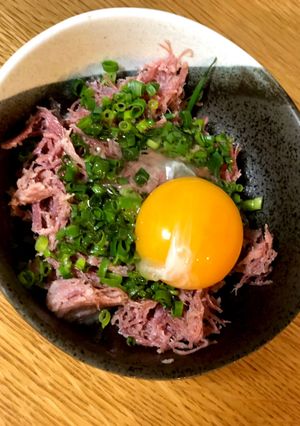 コンビーフユッケ-レシピのメイン写真