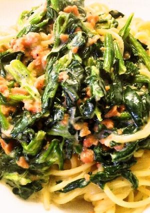 いちいち茹でない鮭と法蓮草クリームパスタ-レシピのメイン写真
