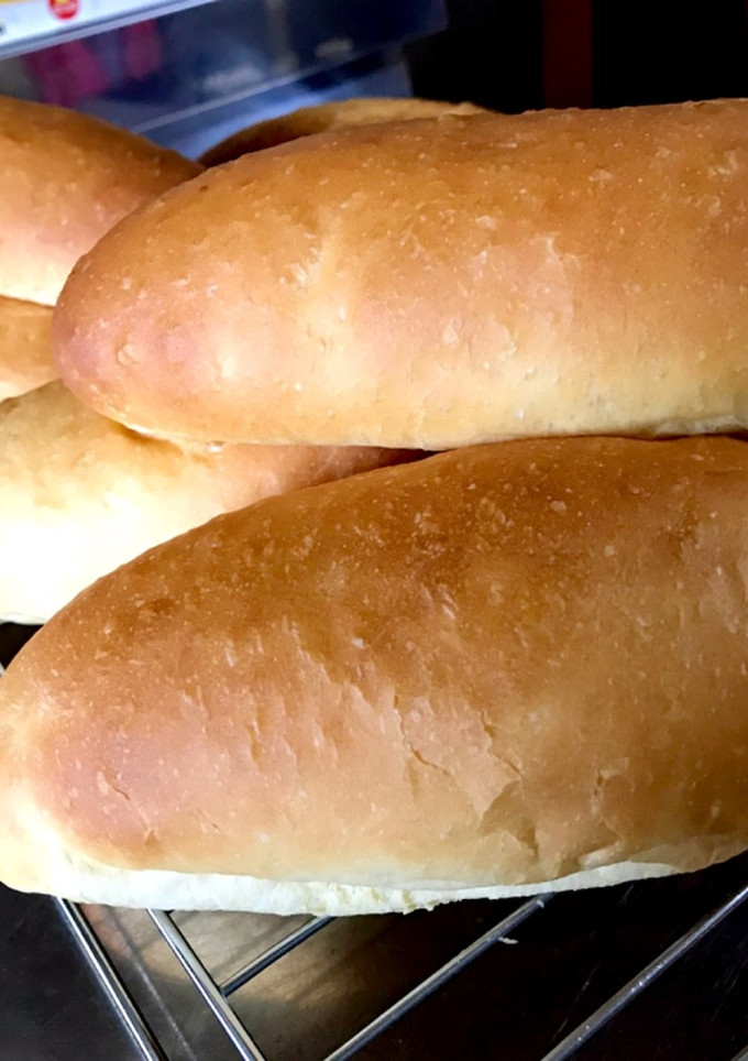美味しいコッペパン(ホットドックパン)-レシピのメイン写真