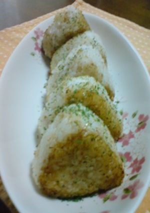 匂いもぐー♪味もぐー♪焼きおにぎり-レシピのメイン写真