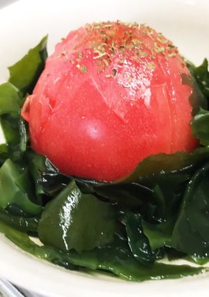 簡単、トマトわかめサラダ-レシピのメイン写真