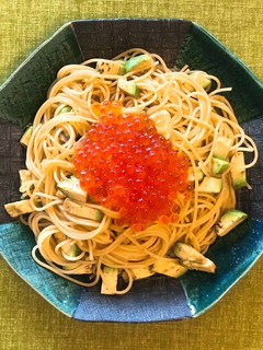 いくらとアボカドのわさび香る和風パスタ-レシピのメイン写真