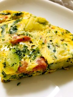 ハーブと春夏野菜ふんわりオープンオムレツ-レシピのメイン写真