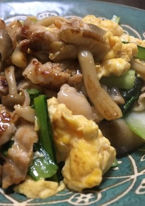 味付け簡単☆豚肉としめじの卵炒め-レシピのメイン写真