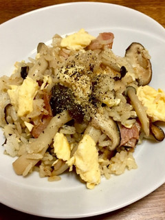 きのことベーコンのチャーハン-レシピのメイン写真