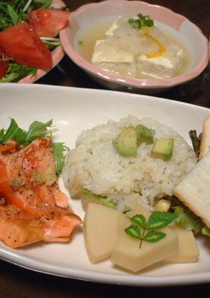 cafe風プレートに* アボカドご飯-レシピのメイン写真