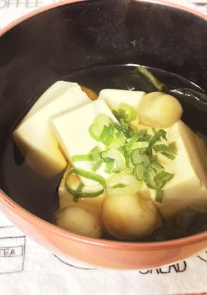たまご豆腐と手毬麩のすまし汁-レシピのメイン写真