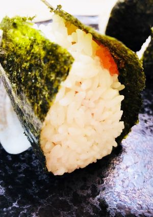 もち麦ご飯de明太子おにぎり-レシピのメイン写真