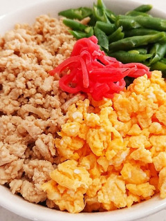 旦那が惚れた鶏そぼろ-レシピのメイン写真