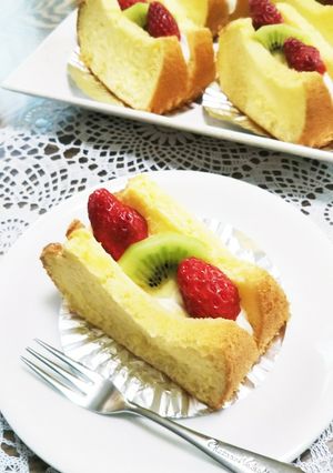 シフォンケーキのデコレーション♪-レシピのメイン写真