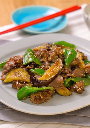 牛肉となすとピーマンの甘辛ごま味噌炒め-レシピのメイン写真