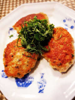 簡単 れんこんとしその鶏つくね焼き-レシピのメイン写真