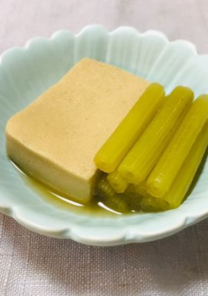 高野豆腐とフキの煮物・簡単-レシピのメイン写真