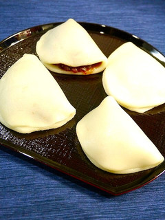 レンジで2分!葉は無いけど☆かしわもち-レシピのメイン写真