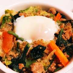 รูปของ 残り野菜で☆簡単豚ひき肉の春雨丼