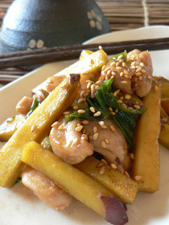 サツマイモと鶏肉の炒め物-レシピのメイン写真