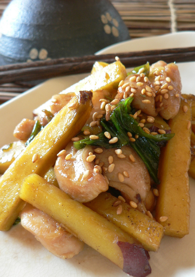 サツマイモと鶏肉の炒め物-レシピのメイン写真