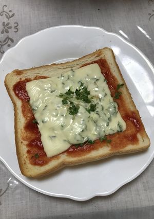簡単ブロッコリースプラウトチーズトースト-レシピのメイン写真