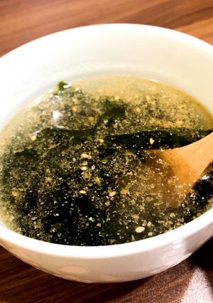 お湯を沸かすだけ！簡単わかめスープ-レシピのメイン写真