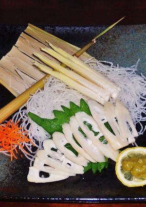 大名筍の食べ方　刺し身と酢味噌かけ-レシピのメイン写真