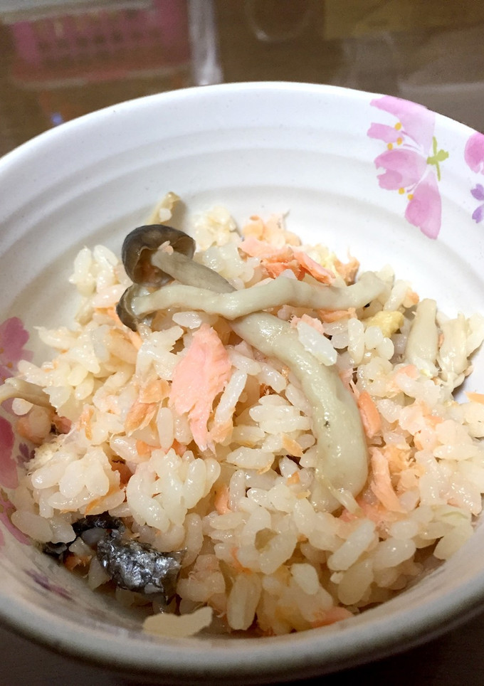 簡単☆鮭の炊き込みご飯-レシピのメイン写真
