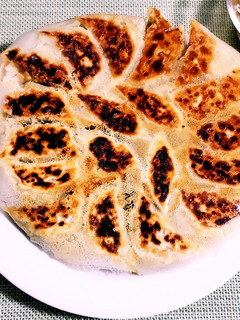 羽付きパリパリ餃子(野菜多め)-レシピのメイン写真