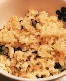 わらびと松山あげの炊き込みご飯
