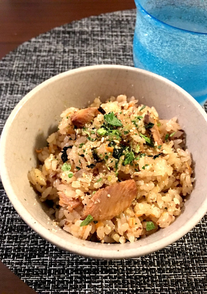 イワシの缶詰で簡単絶品！炊き込みご飯-レシピのメイン写真