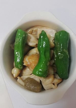 鶏皮と獅子唐の柚子胡椒-レシピのメイン写真