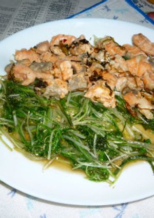 サーモンのアラと京水菜のオイル炒め-レシピのメイン写真