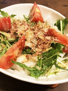 やみつき!5分で水菜と大根の鰹胡麻サラダ-レシピのメイン写真