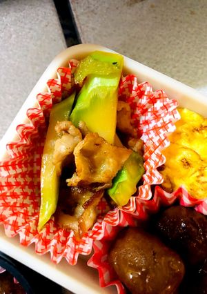 お弁当★ブロッコリーの茎と豚バラ炒め-レシピのメイン写真