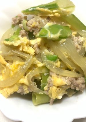 ♡スナップえんどうと鶏ミンチの卵とじ♡-レシピのメイン写真