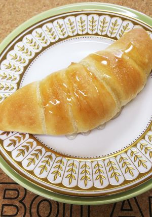 ☆はちみつ狂いの塩バタ～パン❇️-レシピのメイン写真