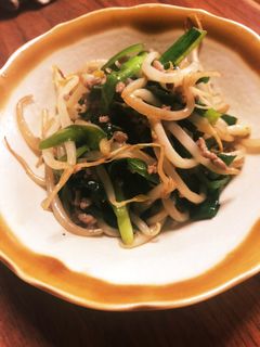 ニラとひき肉のオイスターソース炒め-レシピのメイン写真