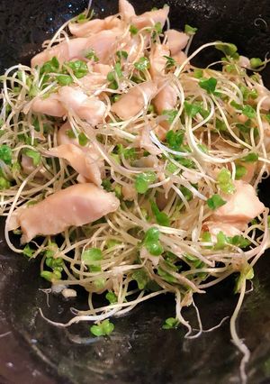 ブロッコリースプラウトとチキンのサラダ☆-レシピのメイン写真