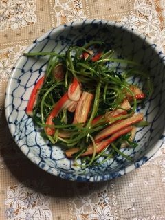 豆苗とカニかまの炒め物-レシピのメイン写真