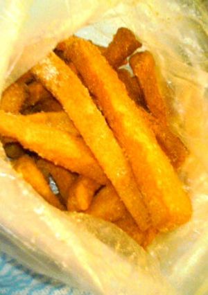 食パンでカリッカリ♪スティック揚げパン-レシピのメイン写真