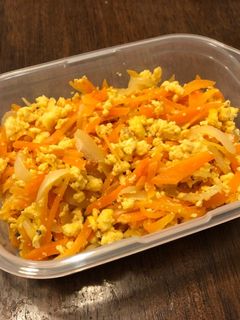 人参とふわっと卵の炒め物-レシピのメイン写真