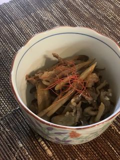 牛肉とごぼうとしめじのしぐれ煮風-レシピのメイン写真
