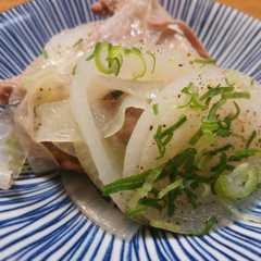 รูปของ 新玉ねぎと豚肉の重ね蒸し