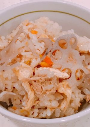 圧力鍋で簡単！ツナ缶と蓮根の炊き込みご飯-レシピのメイン写真