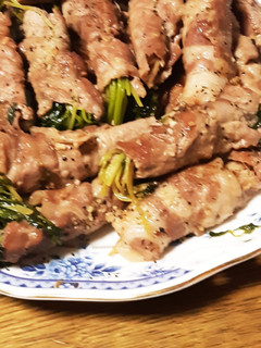 豆苗とえのきの肉巻き-レシピのメイン写真