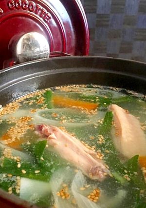 簡単♪行者にんにくと手羽の中華スープ❀-レシピのメイン写真